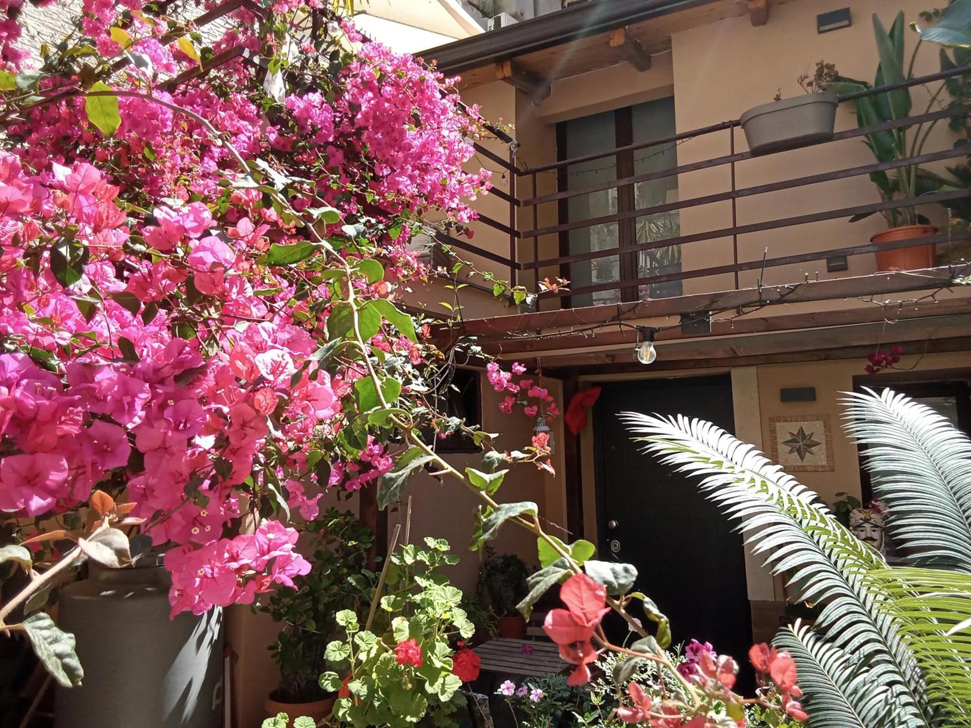 Mizzicahome Solemare Catania Exterior photo